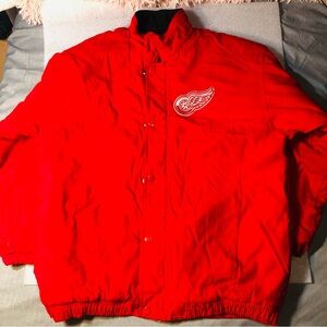 VTG Auth. Starter Detroit Red Wings Puffer Jacket Mens Sz Medium Red  NHL Read